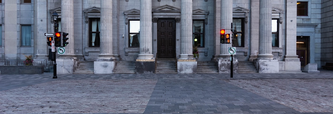 Swiss bank facade — Open a corporate bank account in Switzerland